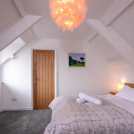 Holiday home The Snug In